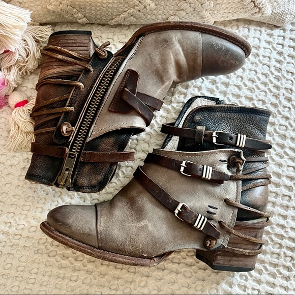 Freebird by Steven Grey Multi Distressed Leather Crue Boots 9 - Picture 2 of 16